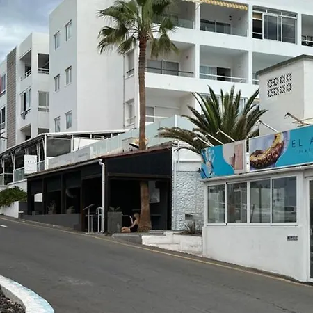 Casa Barmalei Private Pool & Rooftop Terrace Ocean View, Tenerife Willa