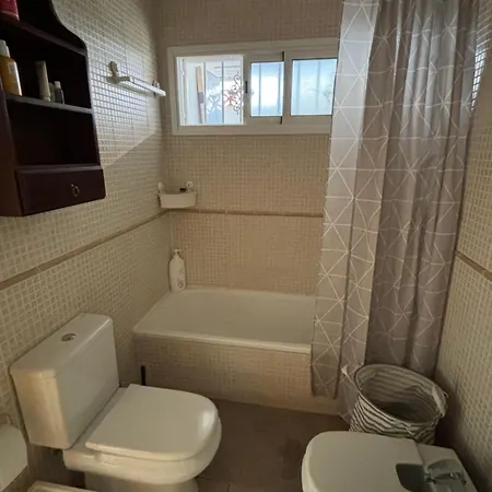 Casa Barmalei Private Pool & Rooftop Terrace Ocean View, Tenerife Villa