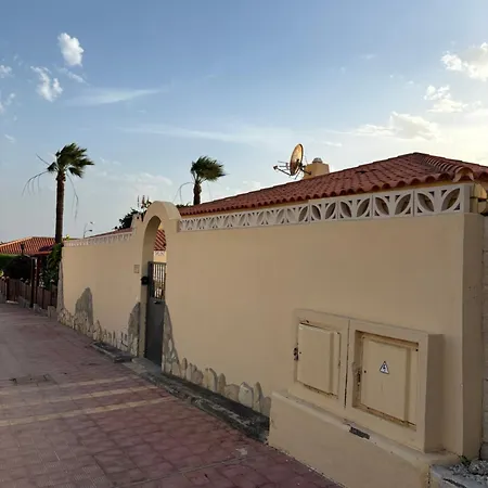 Casa Barmalei Private Pool & Rooftop Terrace Ocean View, Tenerife