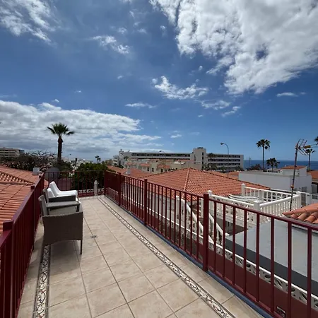 Casa Barmalei Private Pool & Rooftop Terrace Ocean View, Tenerife Villa